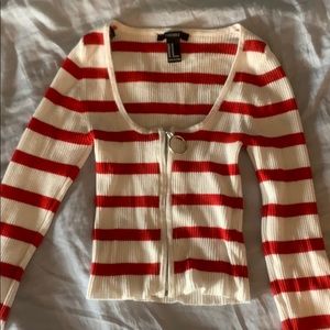 🦋 tight fitting long sleeve zip up shirt